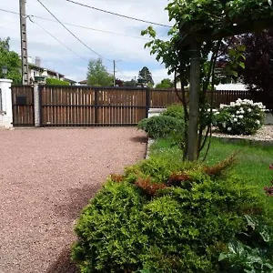 https://le-chantemerle.hotels-rhonealpes.com